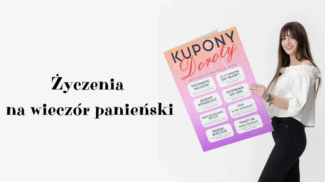 Kobieta trzyma plakat z kuponami na wieczór panieński. Krótkie życzenia na panieński w formie zabawnych kuponów.